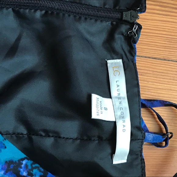 Lauren Conrad dress - Picture 3 of 4